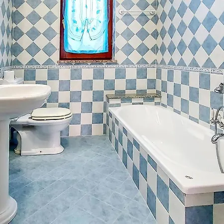 1 Bedroom Cozy In Castelsardo